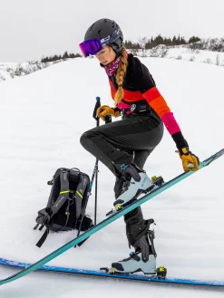 Women Title Nine Bottoms Finder><noscript><img width=