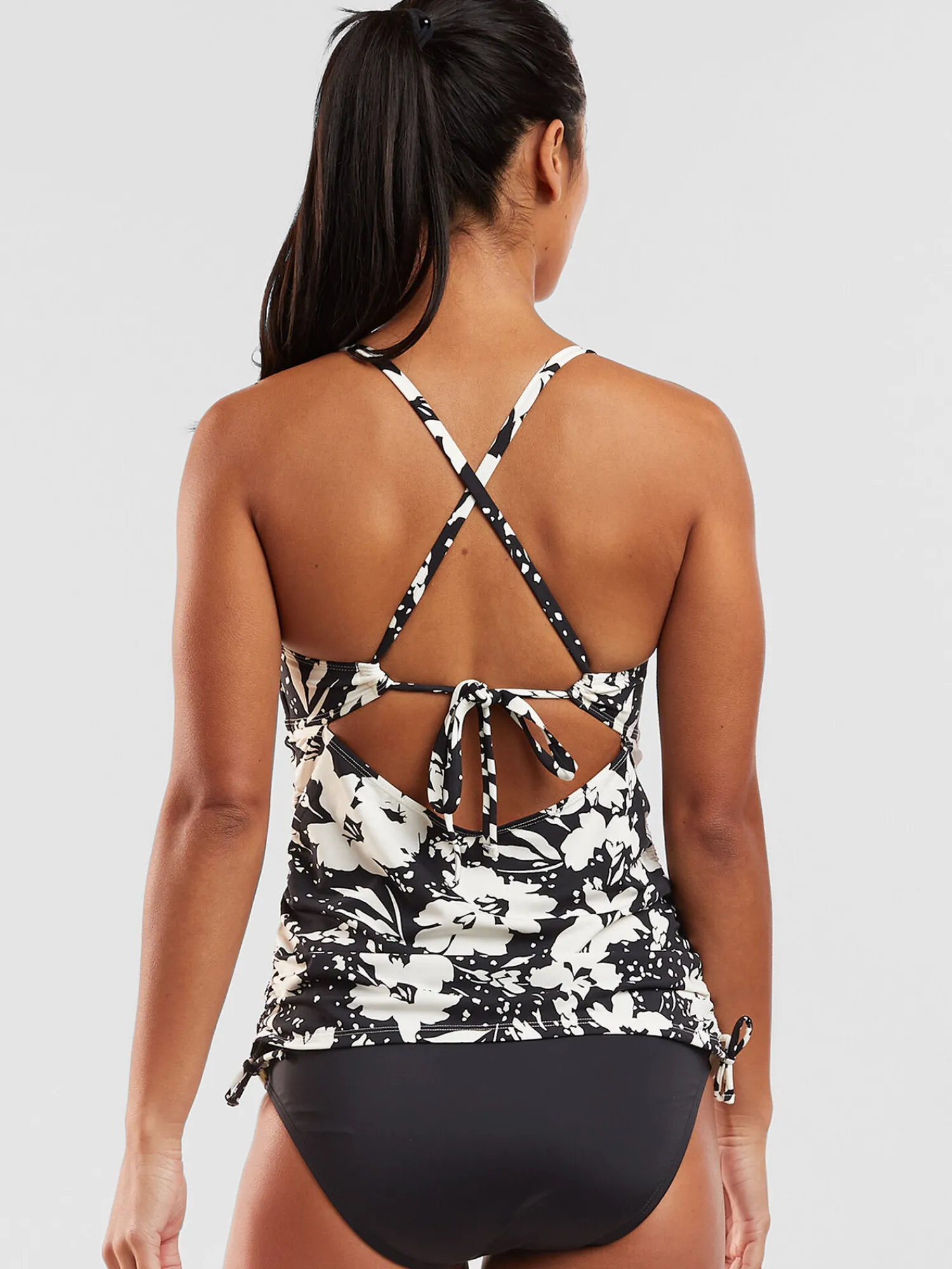 Women Title Nine Tankini Tops>Capitola Underwire Tankini Top - Leilani