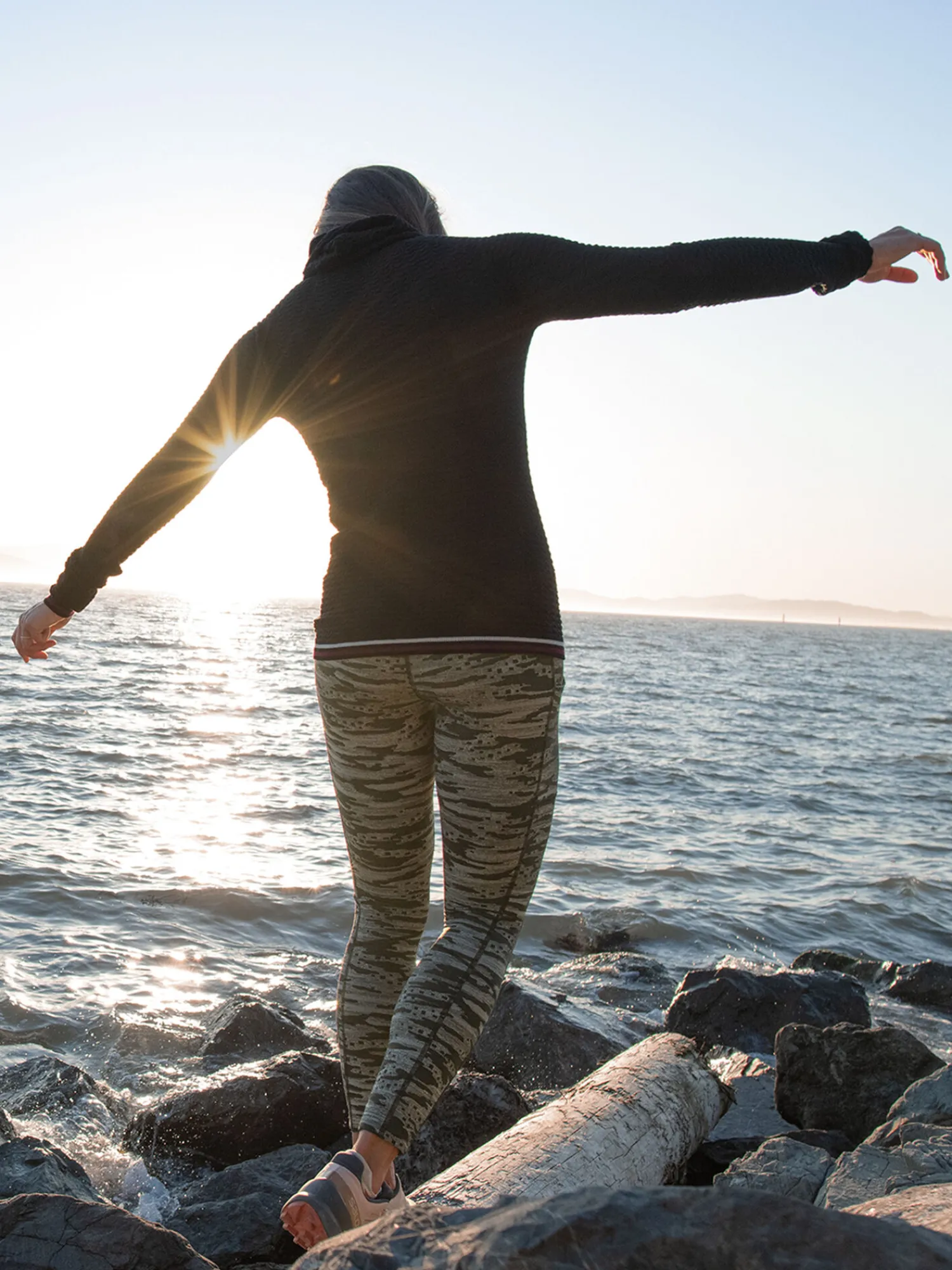 Women Title Nine Bottoms Finder>Daily Decathlon Tights - Headlands
