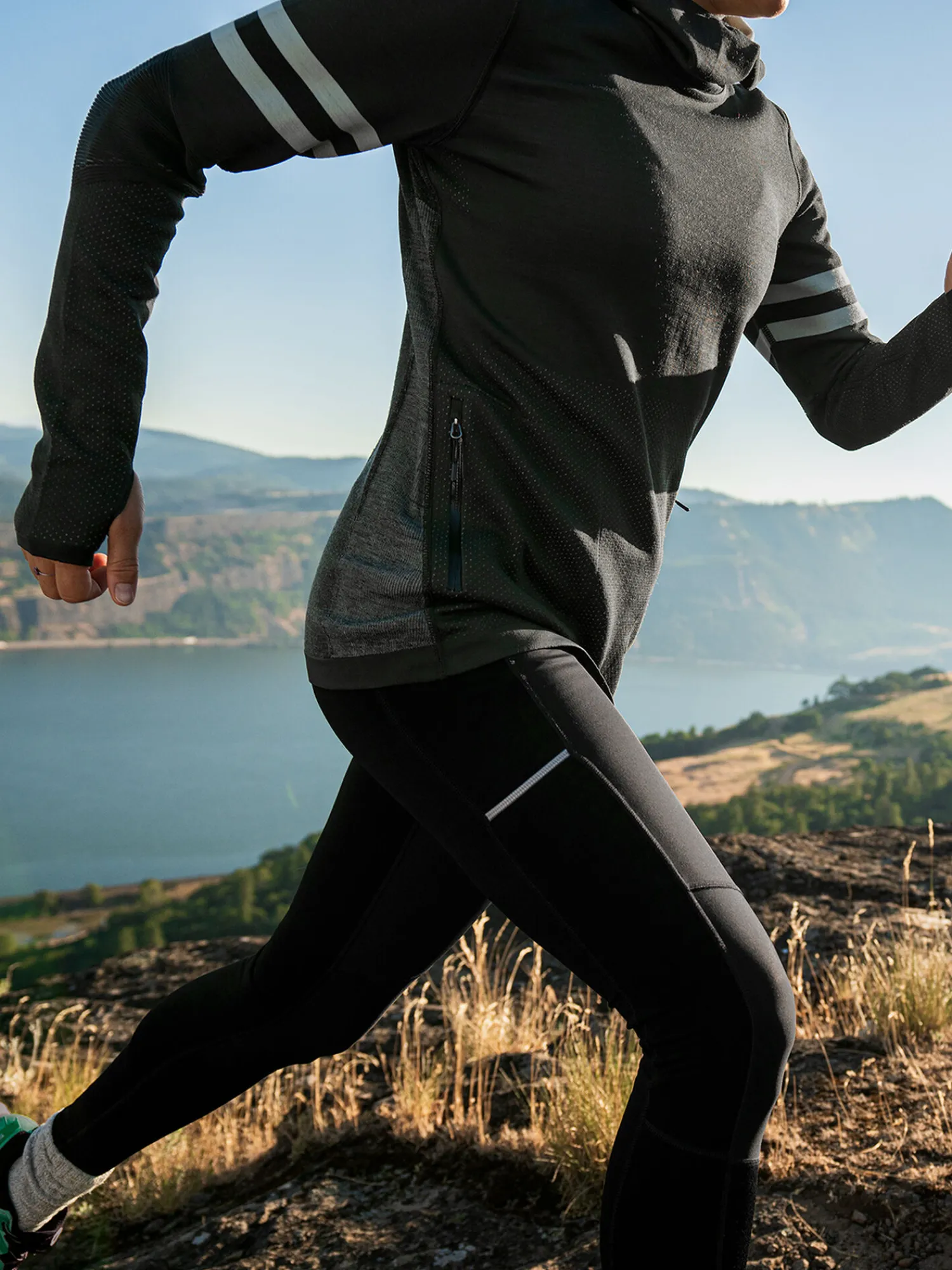 Women Title Nine Bottoms Finder>Elemental Windproof Tights