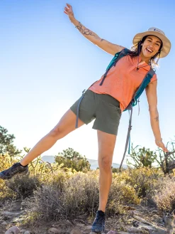 Women Title Nine Bottoms Finder><noscript><img width=