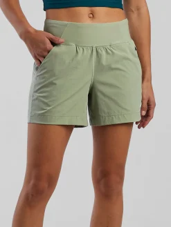 Women Title Nine Bottoms Finder><noscript><img width=