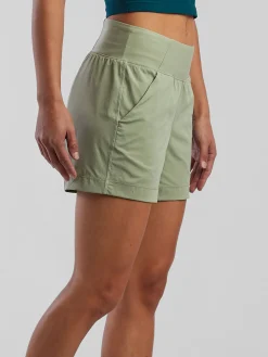 Women Title Nine Bottoms Finder><noscript><img width=