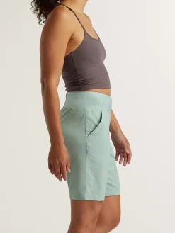 Women Title Nine Bottoms Finder><noscript><img width=
