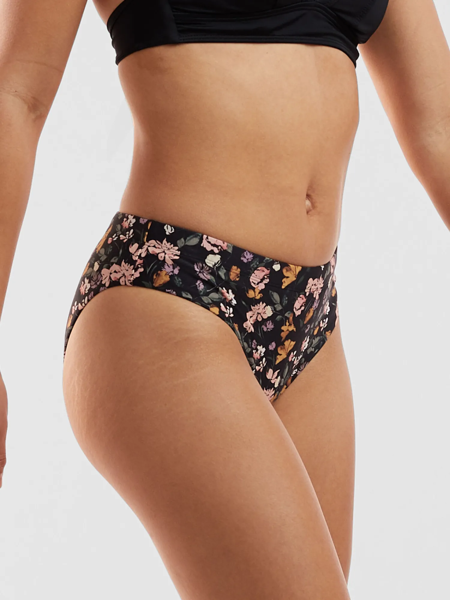 Women Title Nine Bikini Bottoms>Genie Bikini Bottom - English Garden
