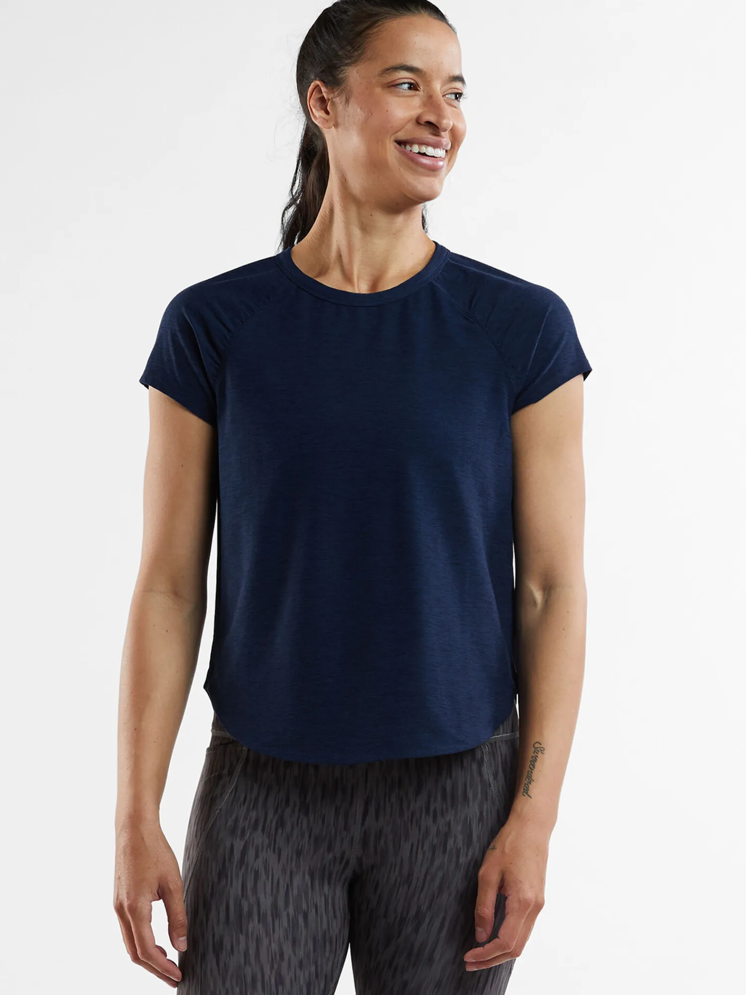 Women Title Nine Short Sleeve Tops>Grace Raglan Tee