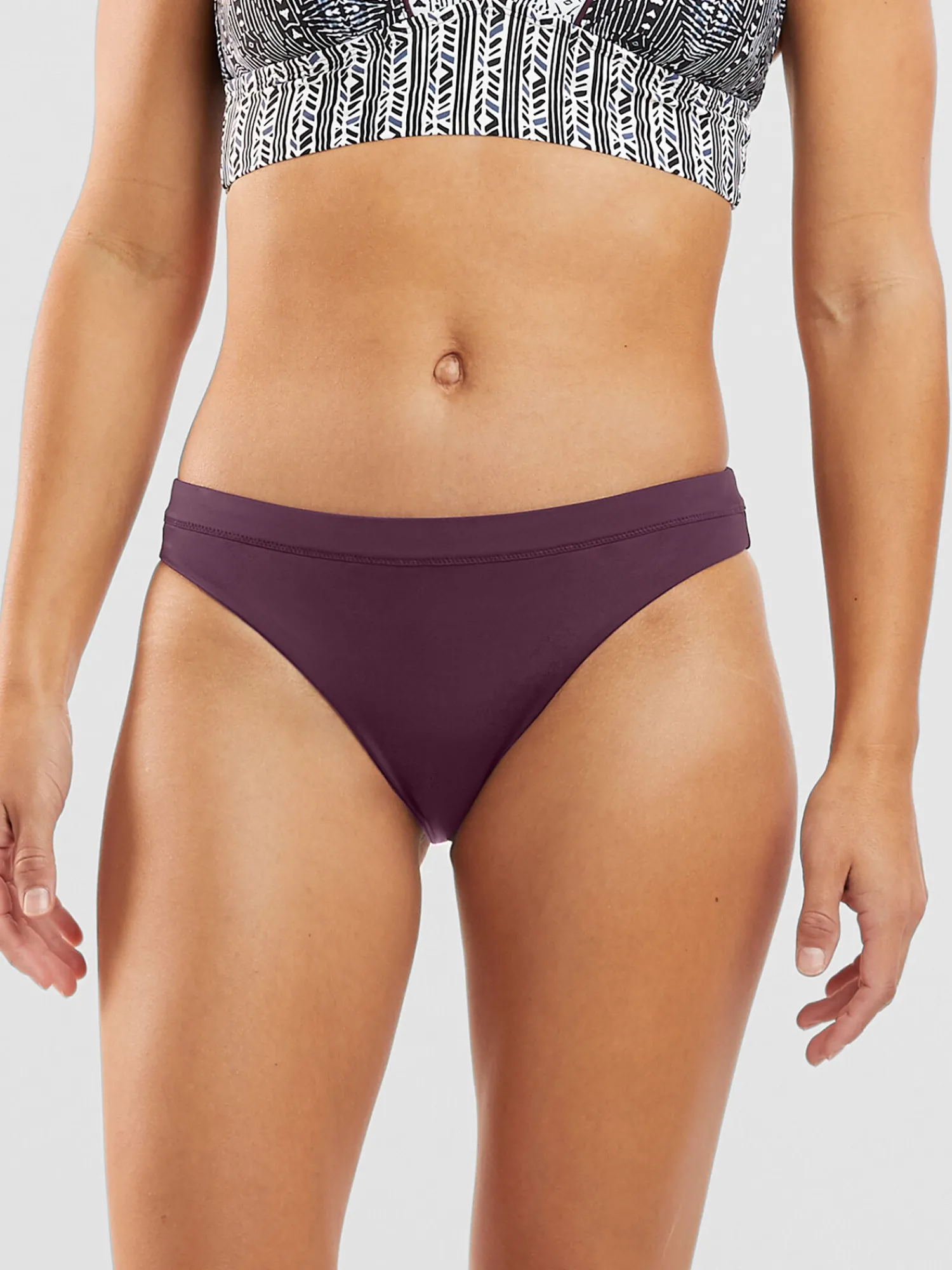 Women Title Nine Bikini Bottoms>Hilo Bikini Bottom - Solid