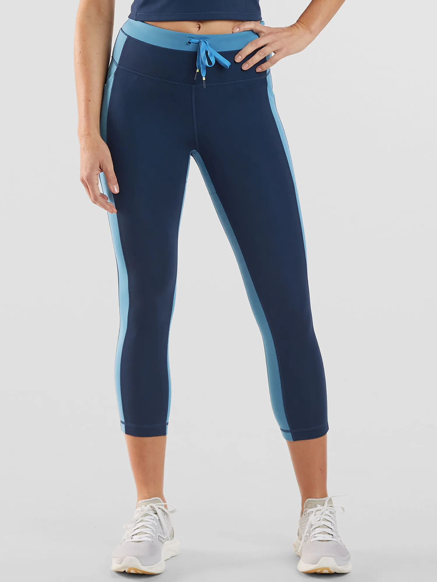 Women Title Nine Bottoms Finder>Mad Dash Lite Capri - Colorblock