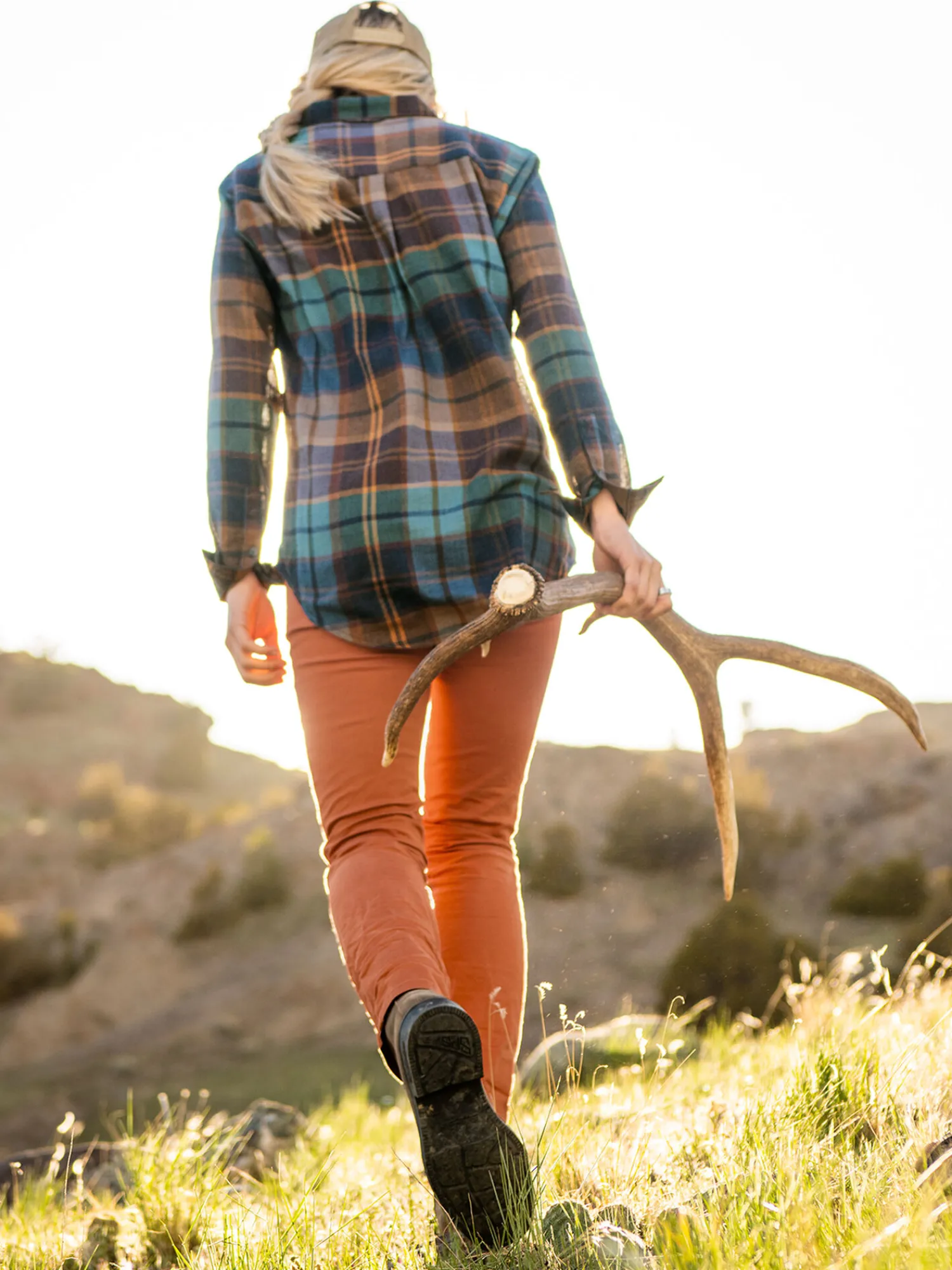 Women Title Nine Long Sleeve Tops>Plaiditude Droptail Shirt