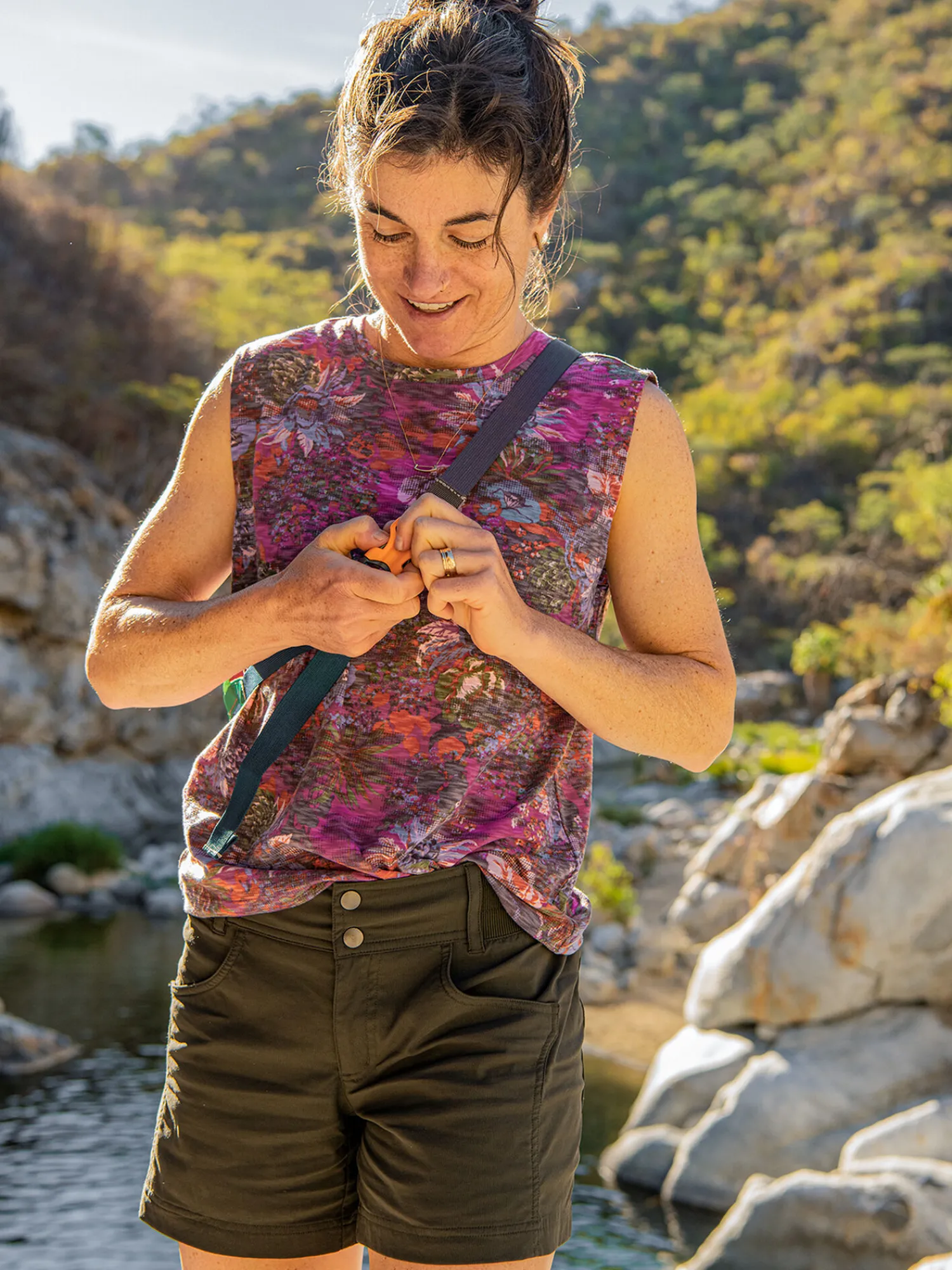 Women Title Nine Tank Tops>Ravine Muscle Tank - Bali