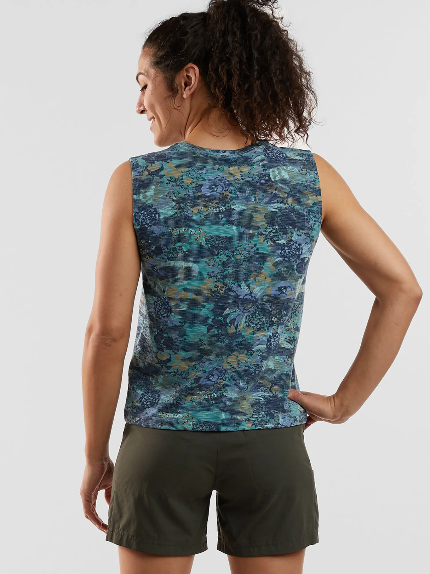 Women Title Nine Tank Tops>Ravine Muscle Tank - Bali