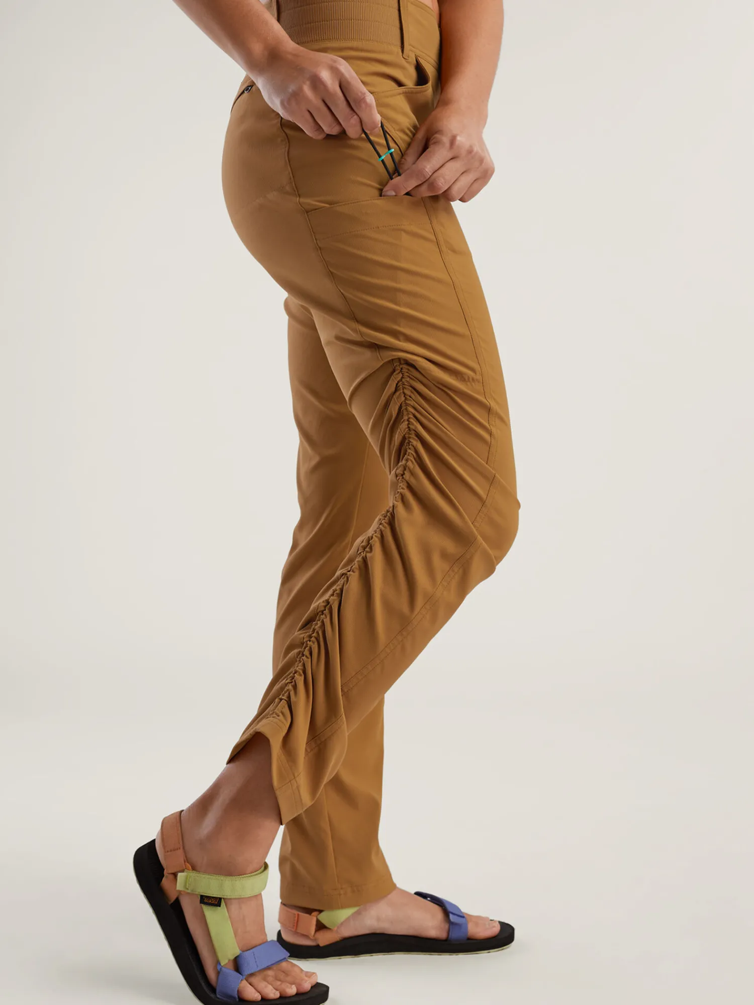 Women Title Nine Upf Clothing>Recycled Clamber 2.0 Pants - Short