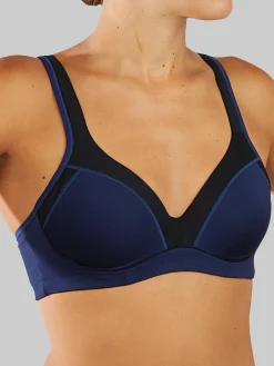 Women Title Nine Sports Bras>Roadster Convertible Underwire Bra