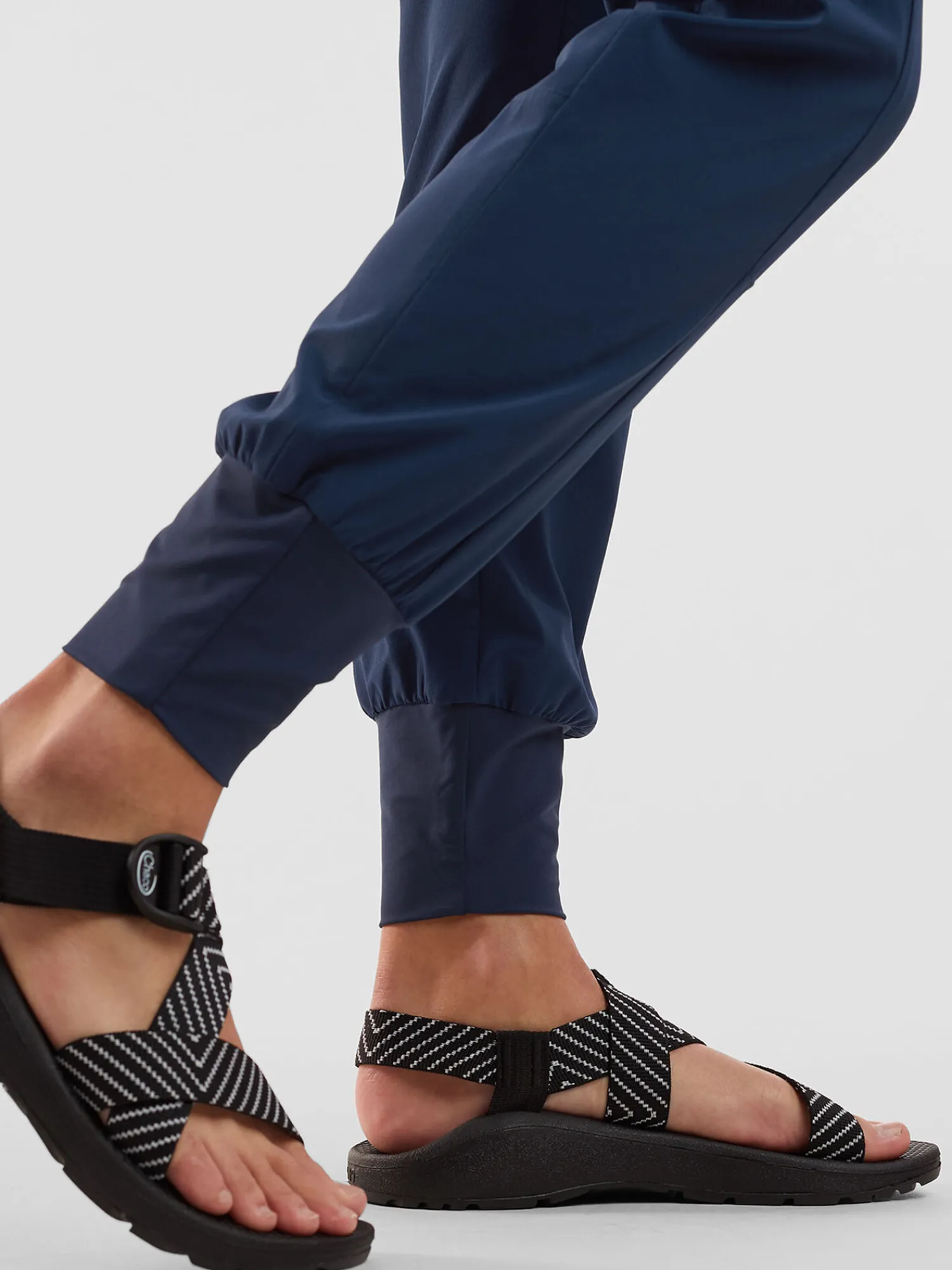 Women Title Nine Upf Clothing>Round Trip Joggers