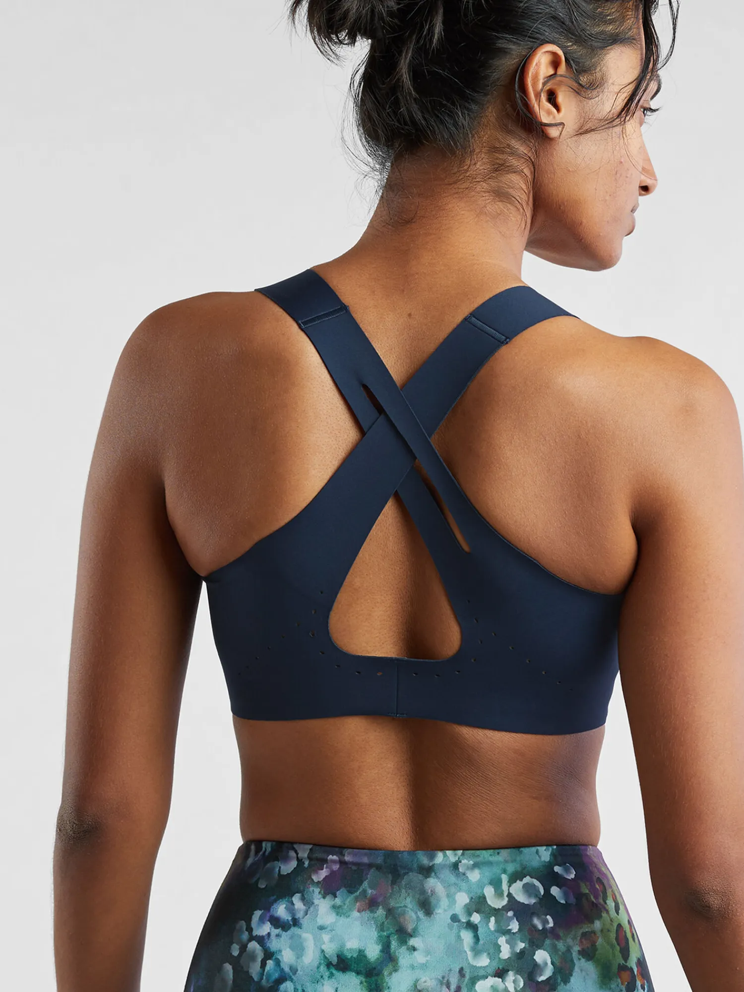 Women Title Nine Sports Bras>Run It All 2.0 Cross Back Sports Bra