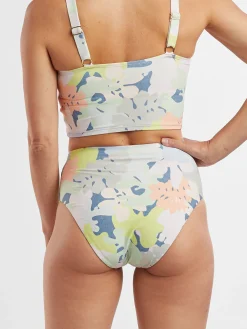 Women Title Nine Bikini Bottoms><noscript><img width=