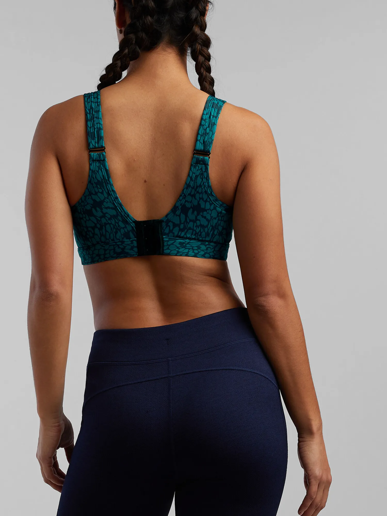 Women Title Nine Sports Bras>Tech Athena 2.0 Sports Bra
