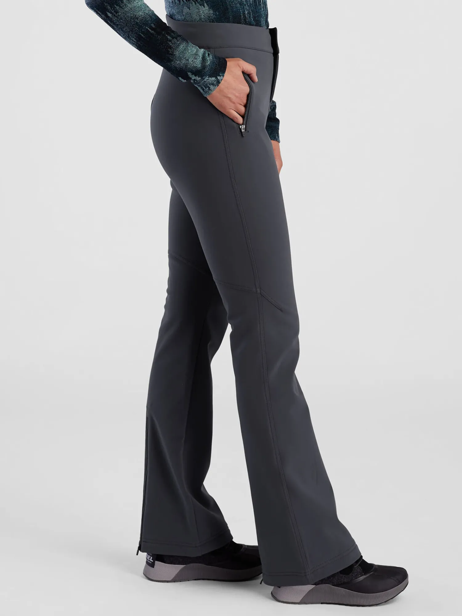 Women Title Nine Bottoms Finder>Valhalla Softshell Pants